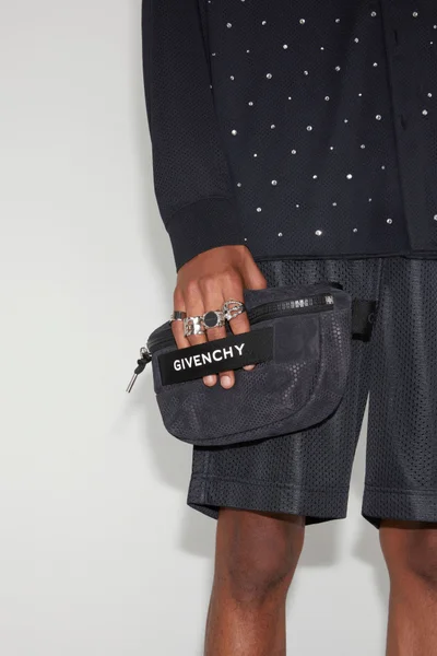 Look 13